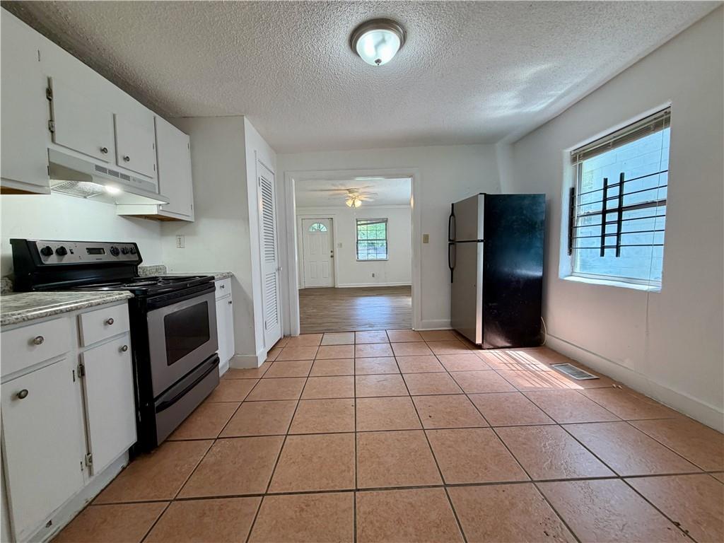 1070 Ollie Circle NW Unit a — photo