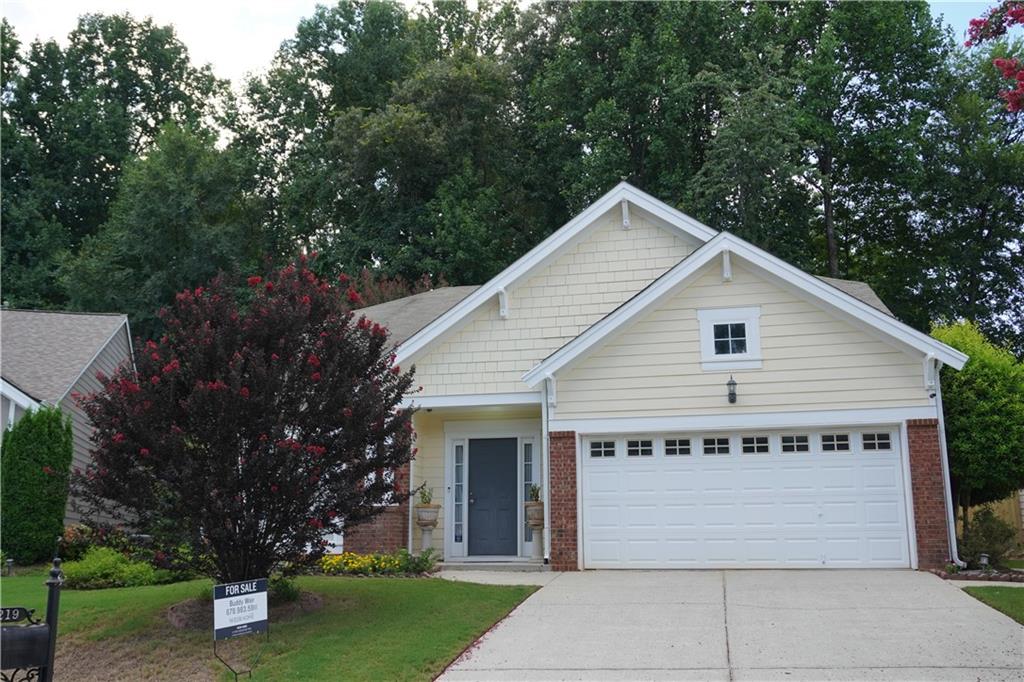 2219 Alnwick Drive — photo