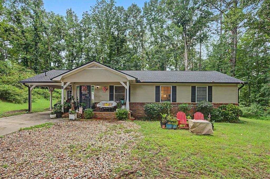 4 Shadowood Court — photo