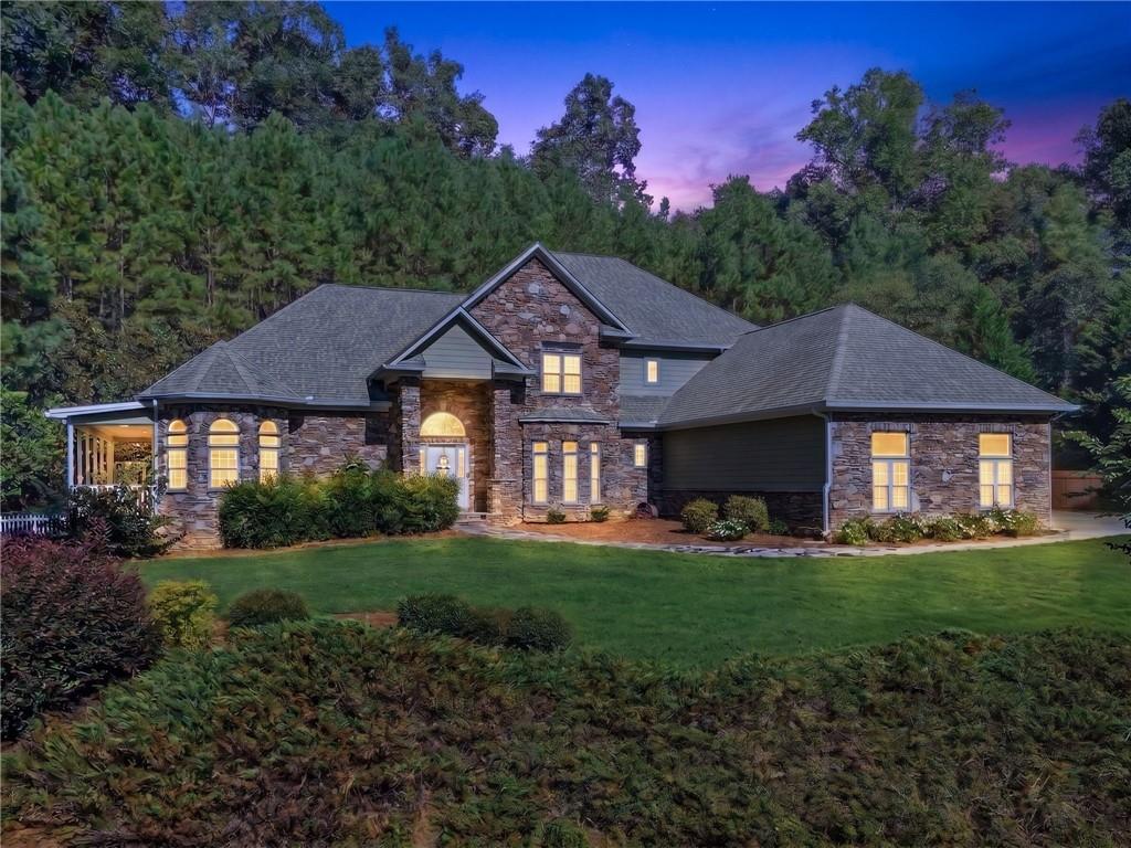 952 Thomas Road, Canton, GA 30115