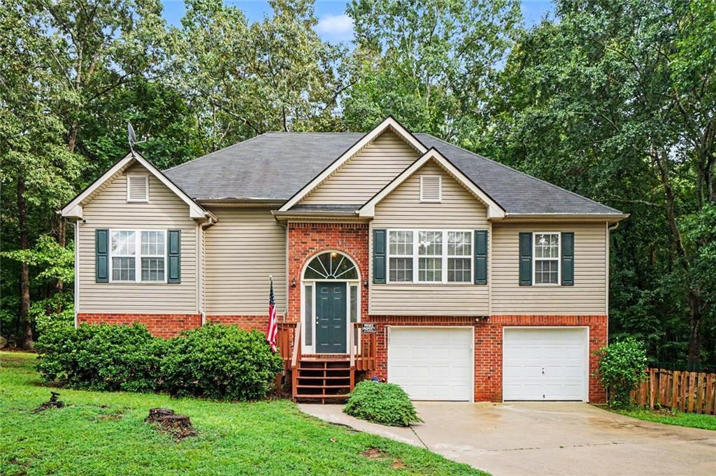 352 Academy Woods Drive — photo