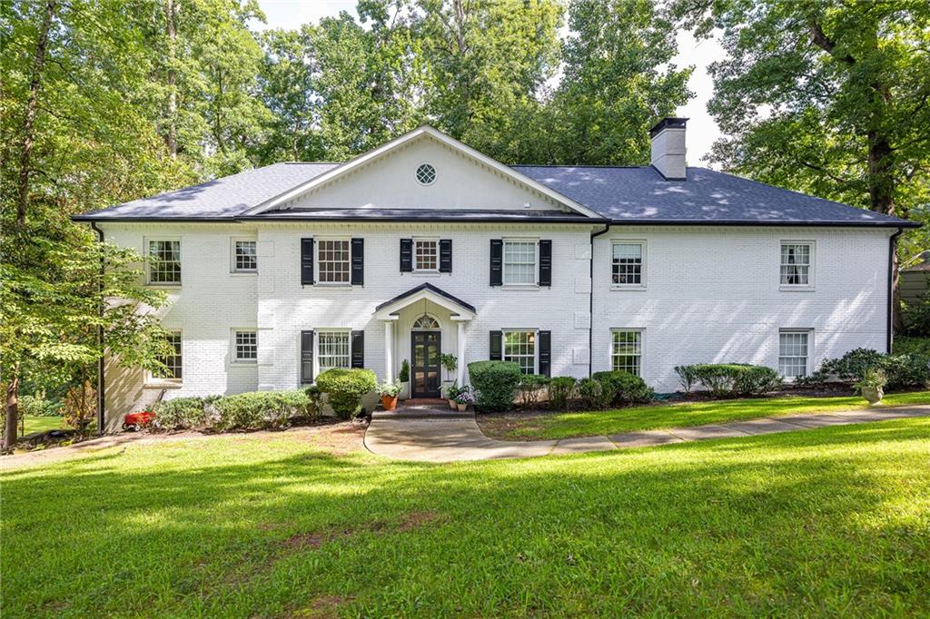 1135 Peachtree Battle Avenue NW — photo