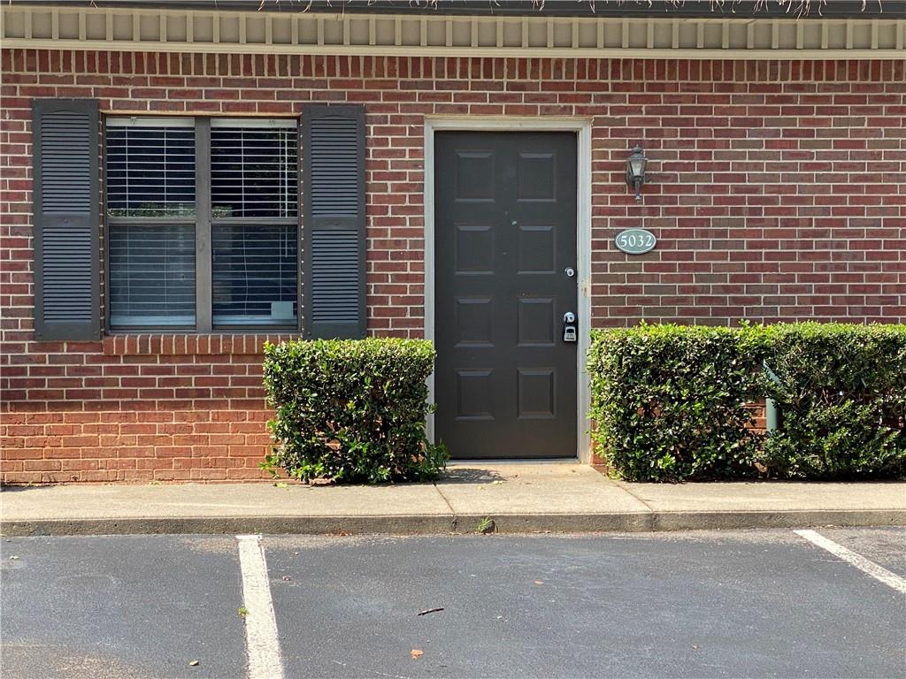 5032 Top Cat Court — photo