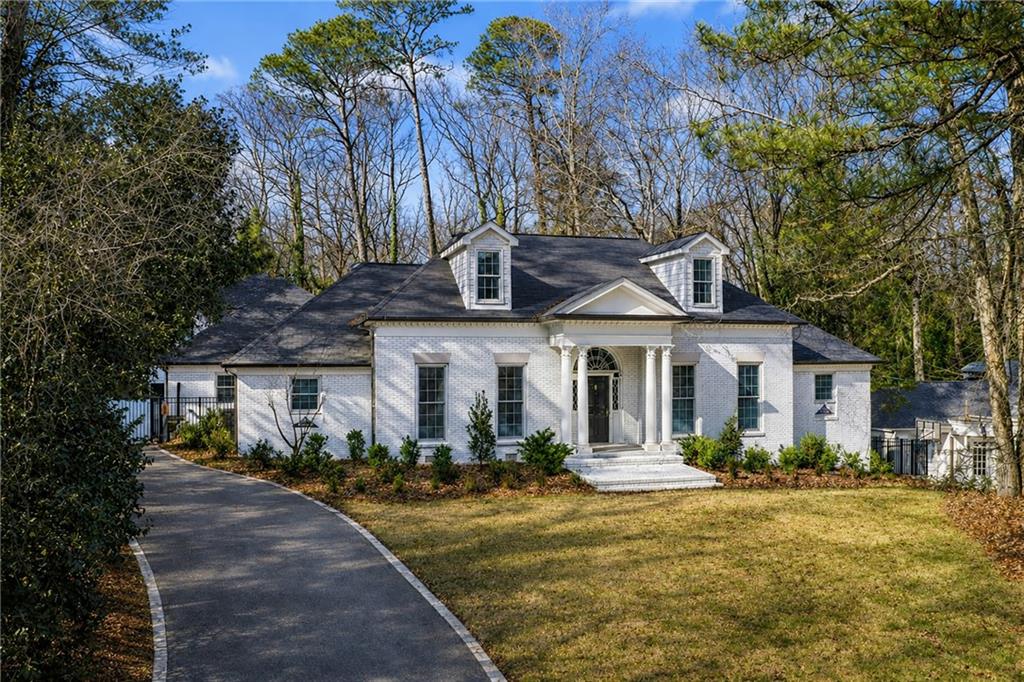1330 W Wesley Road NW — photo