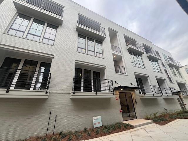 922 Hughley Circle Unit 81 — photo