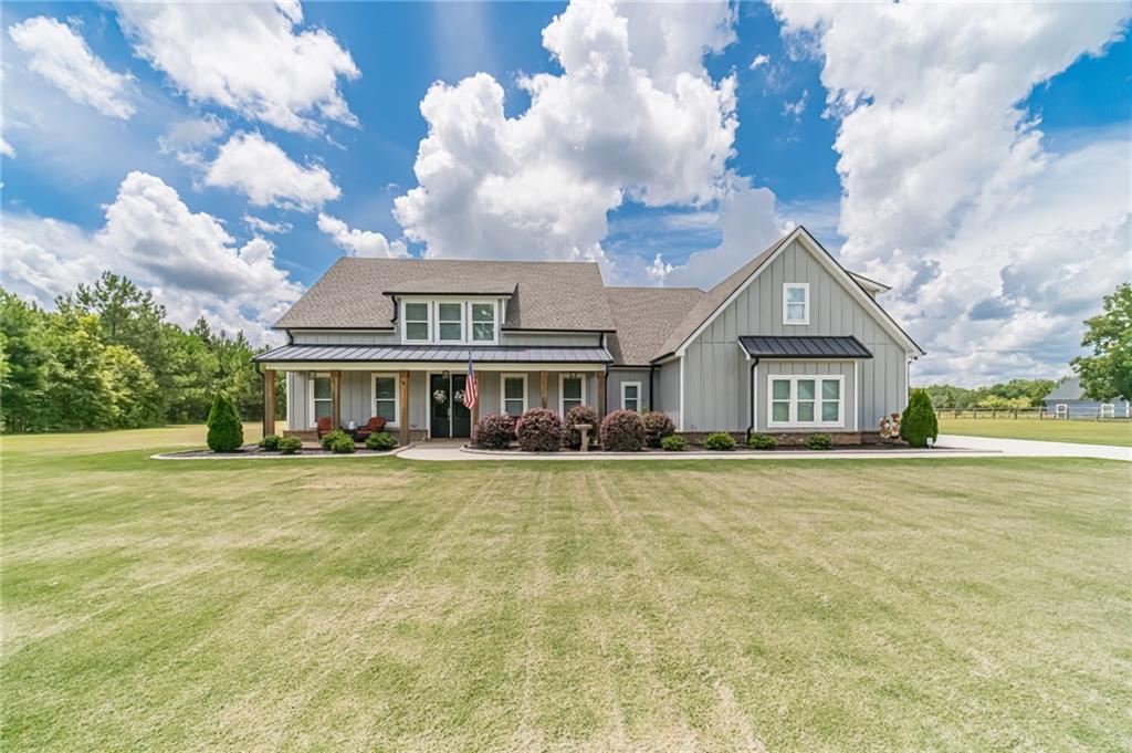 302 Savannah Drive — photo