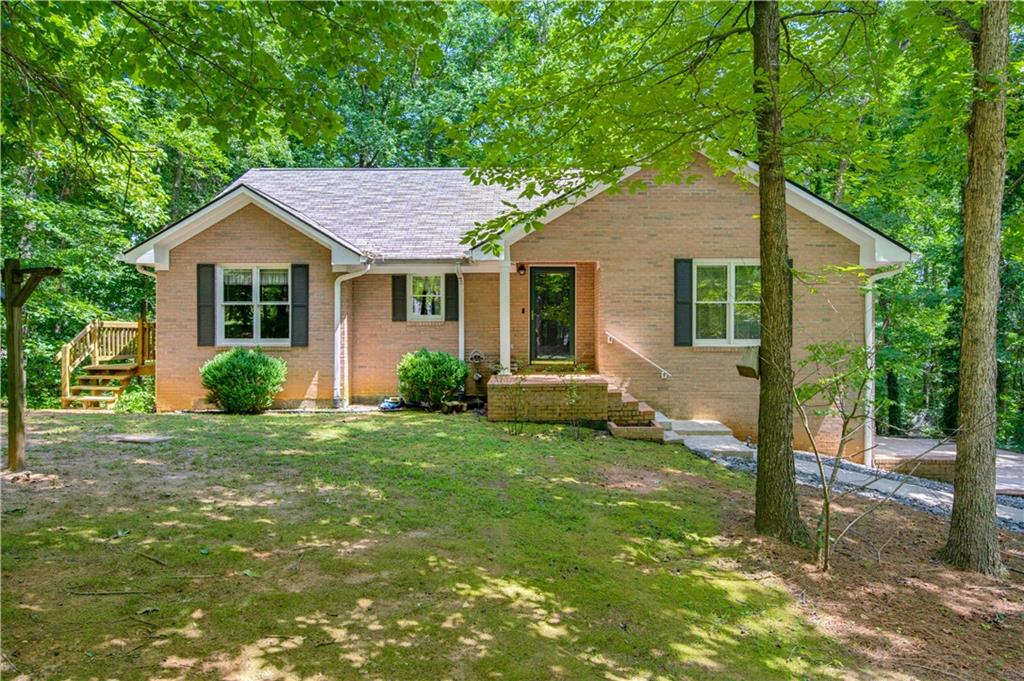 3655 Southlake Circle — photo