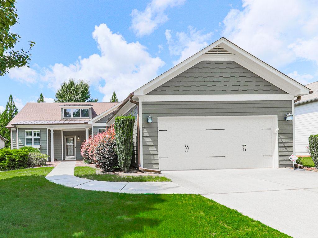 424 Larkspur Drive — photo