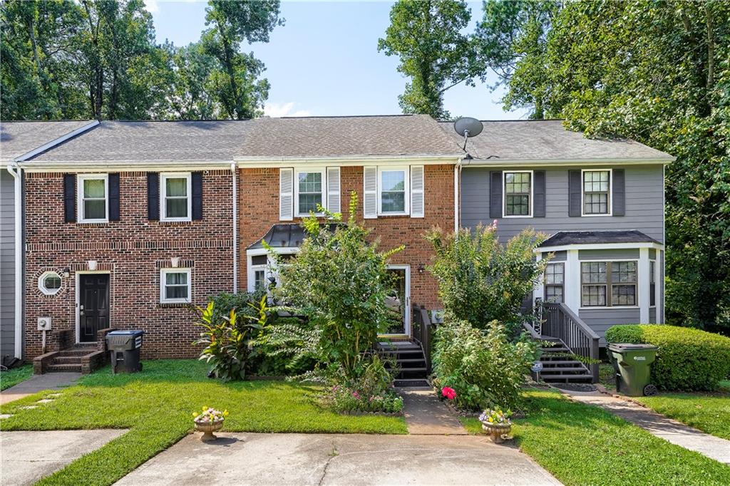 148 Springstead Court SW — photo