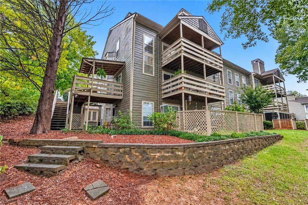 1109 Riverview Drive SE — photo