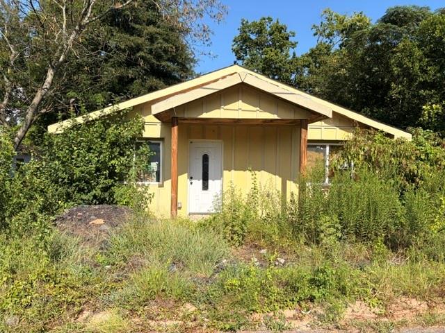 3372 Ada Street — photo