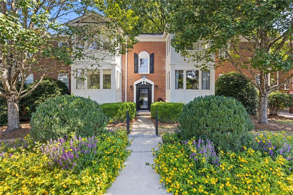 115 Peachtree Memorial Drive NW Unit a3 — photo