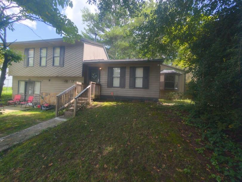 7010 Winkfield Place — photo