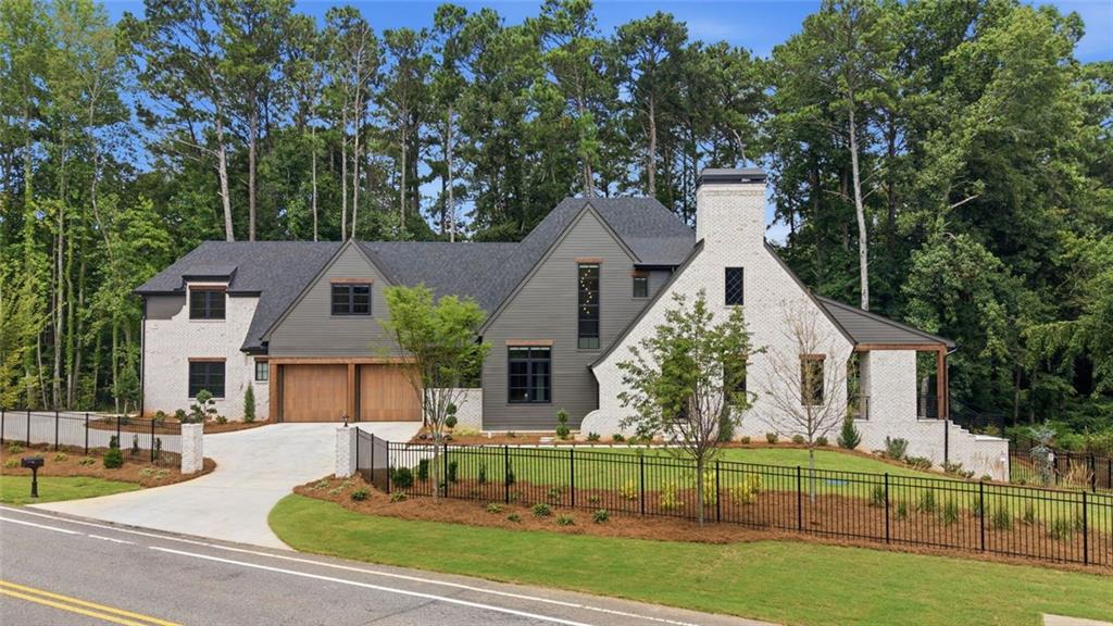 1770 Mayfield Road — photo