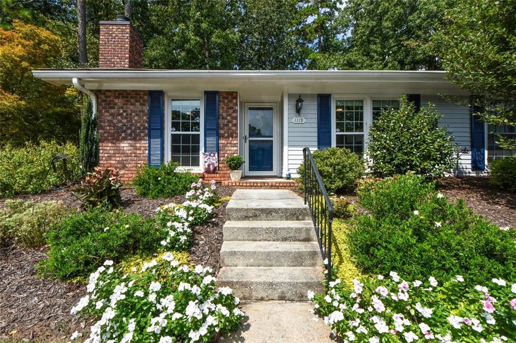 1119 Moorestown Circle — photo