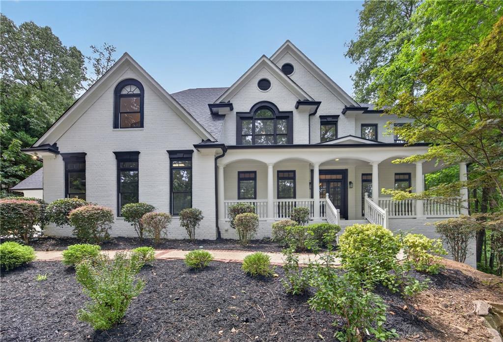 651 Vinings Estates Drive — photo