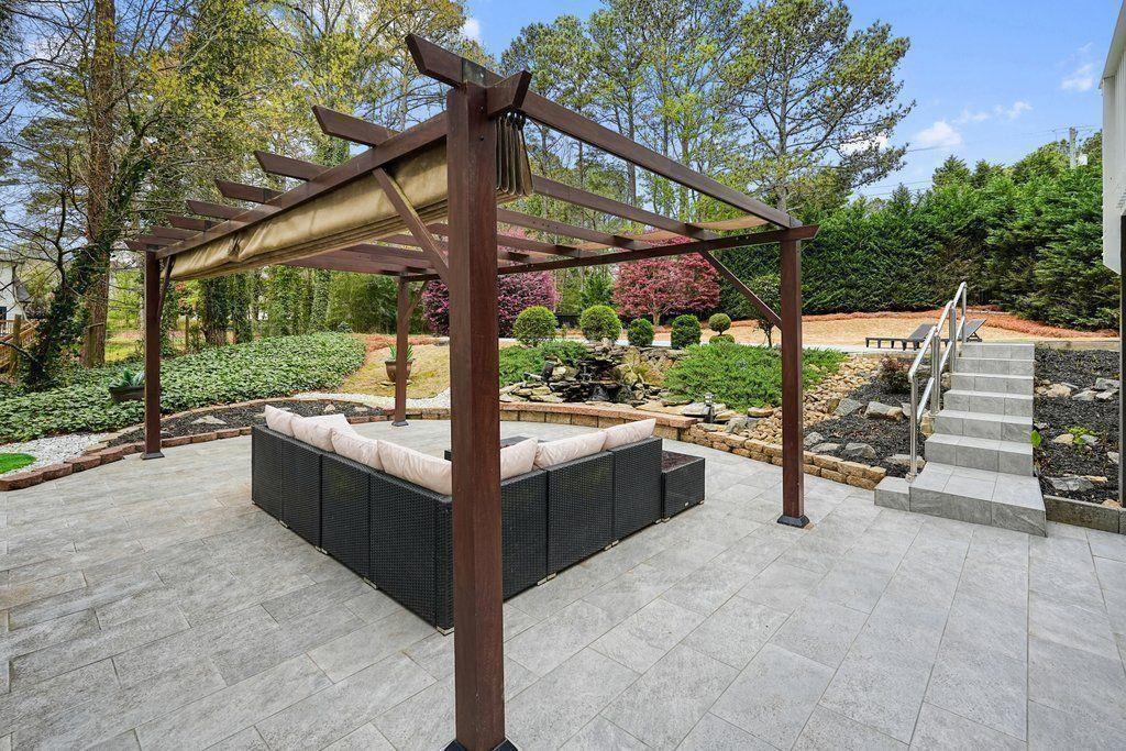 4110 Providence Square — photo