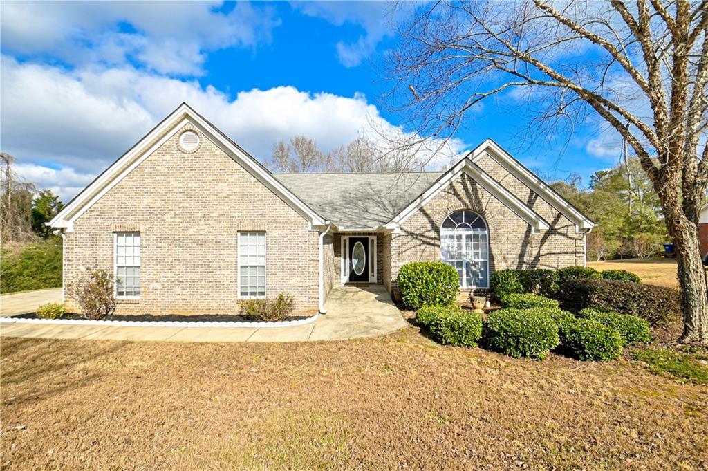 719 Overlook Drive — photo