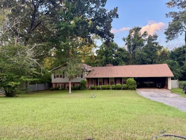 3827 Woodside Drive — photo