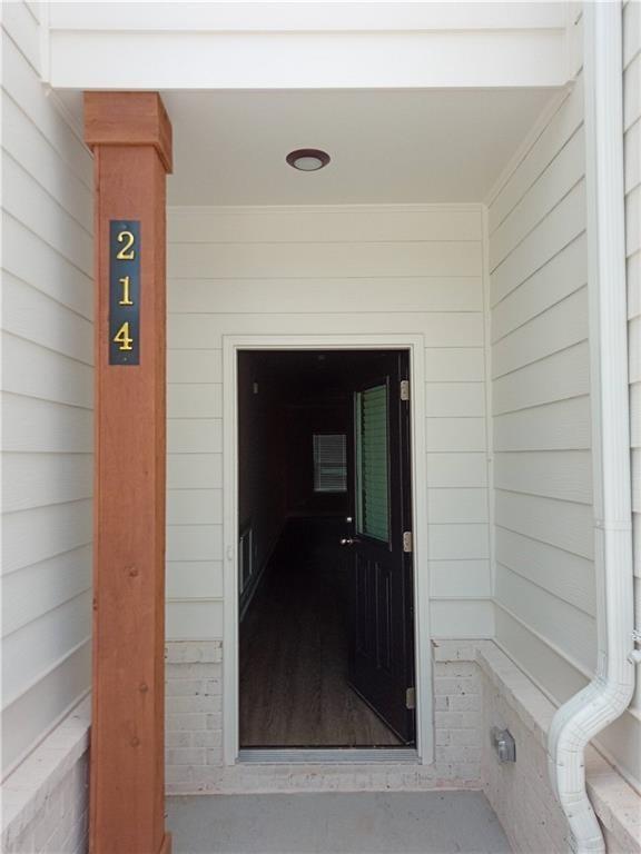 214 Rockfern Terrace Unit 34 — photo