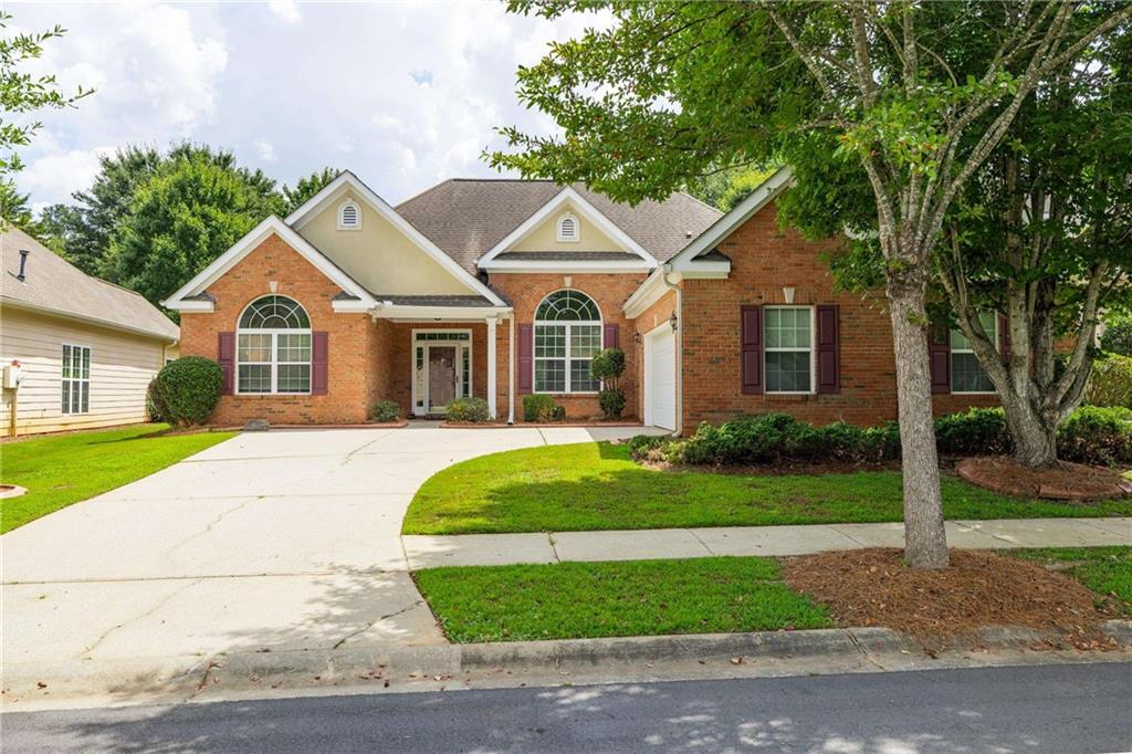 8004 Larksview Drive — photo