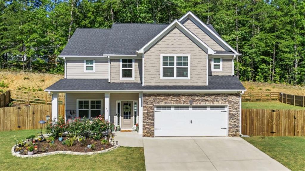 71 Oakdale Way — photo