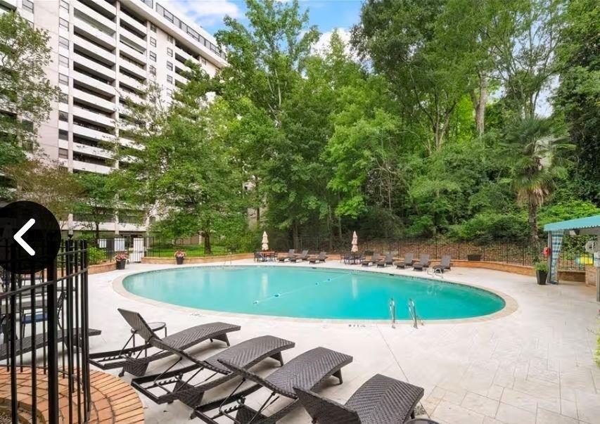 3530 Piedmont Road NE Unit M1 — photo