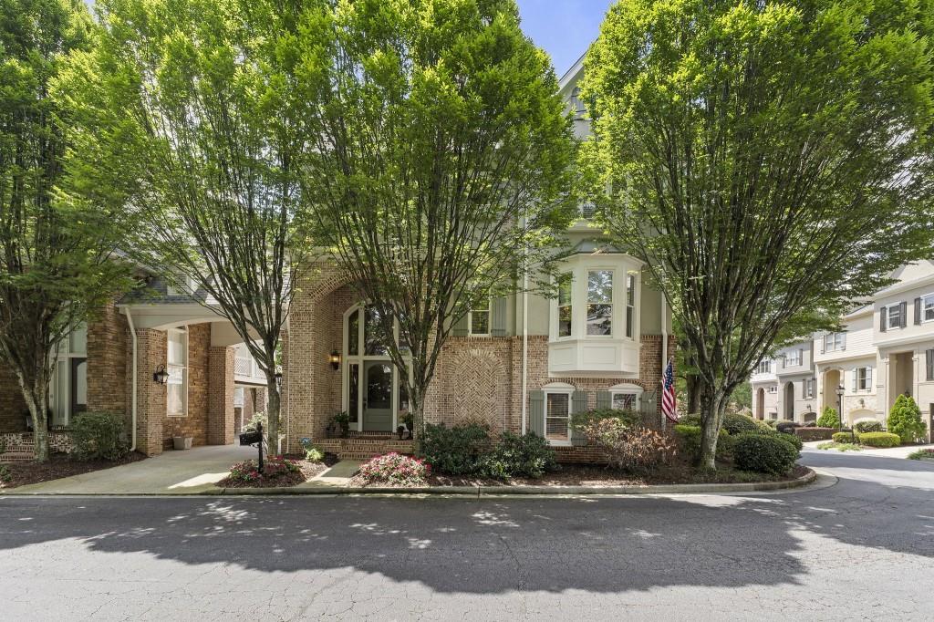 1377 Village Park Drive NE — photo