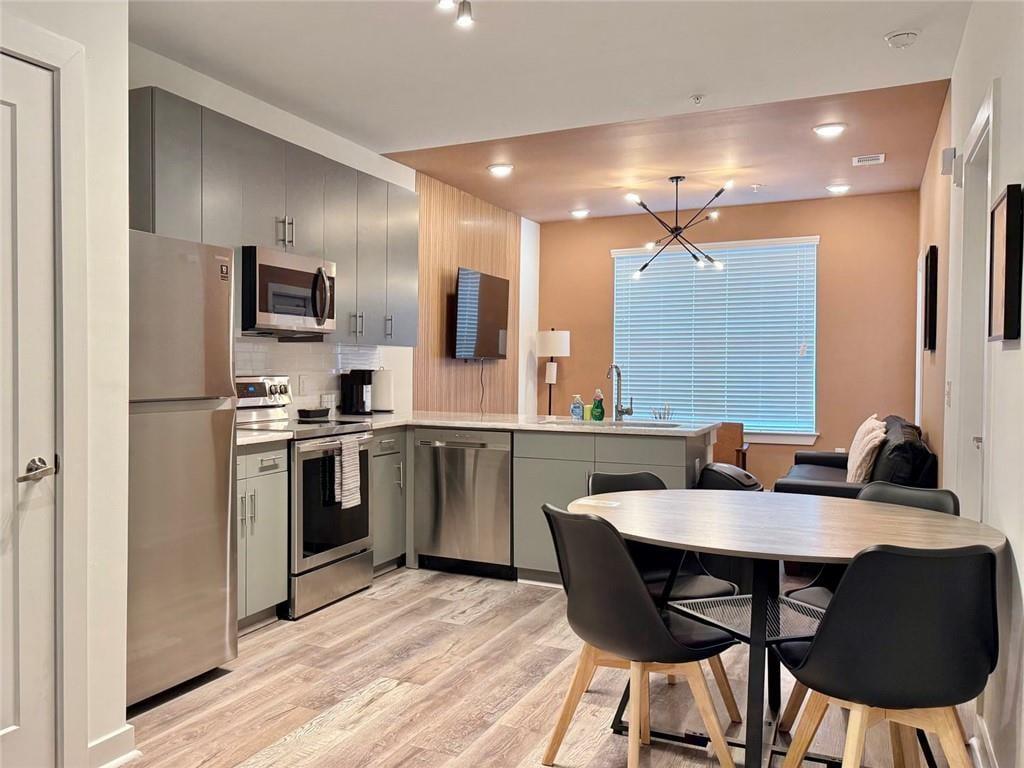 525 Parkway Drive NE Unit 108 — photo