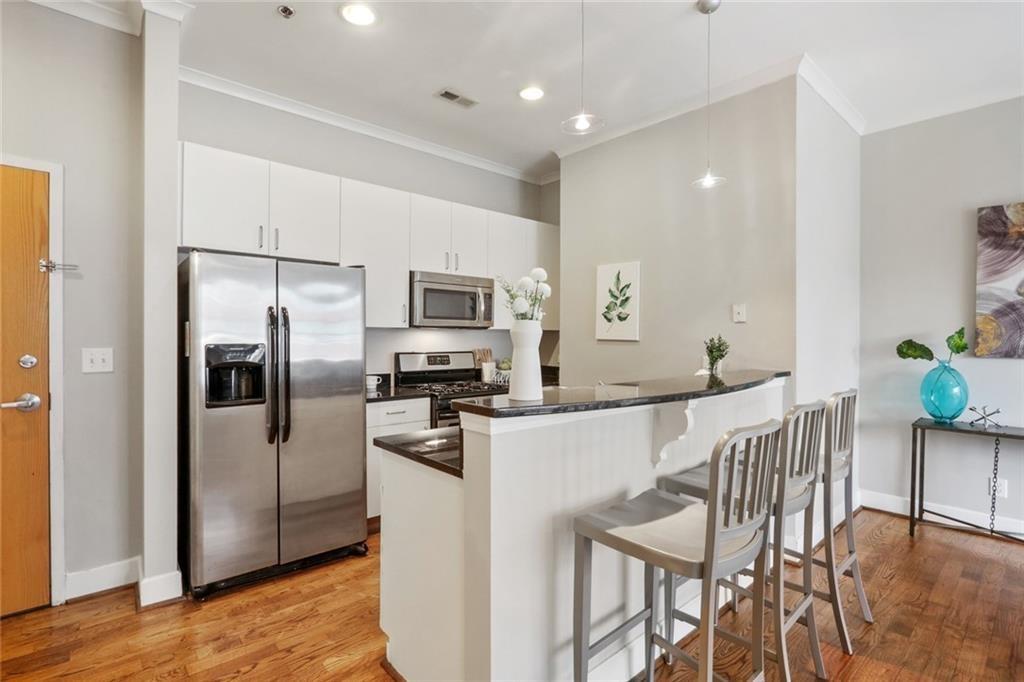 384 Ralph Mcgill Boulevard NE Unit 319 — photo