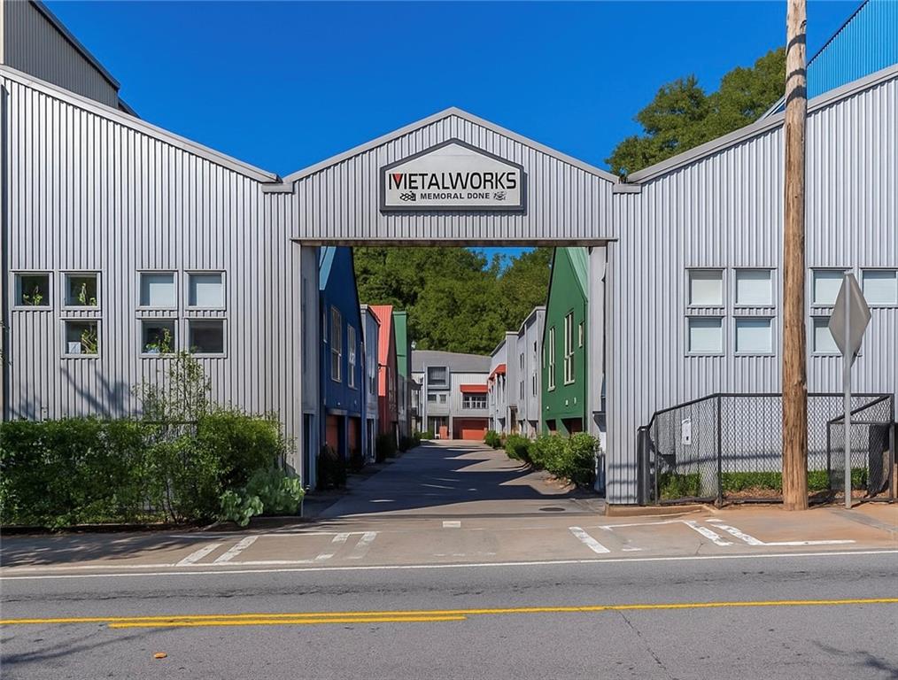 920 Memorial Drive SE Unit 35 — photo