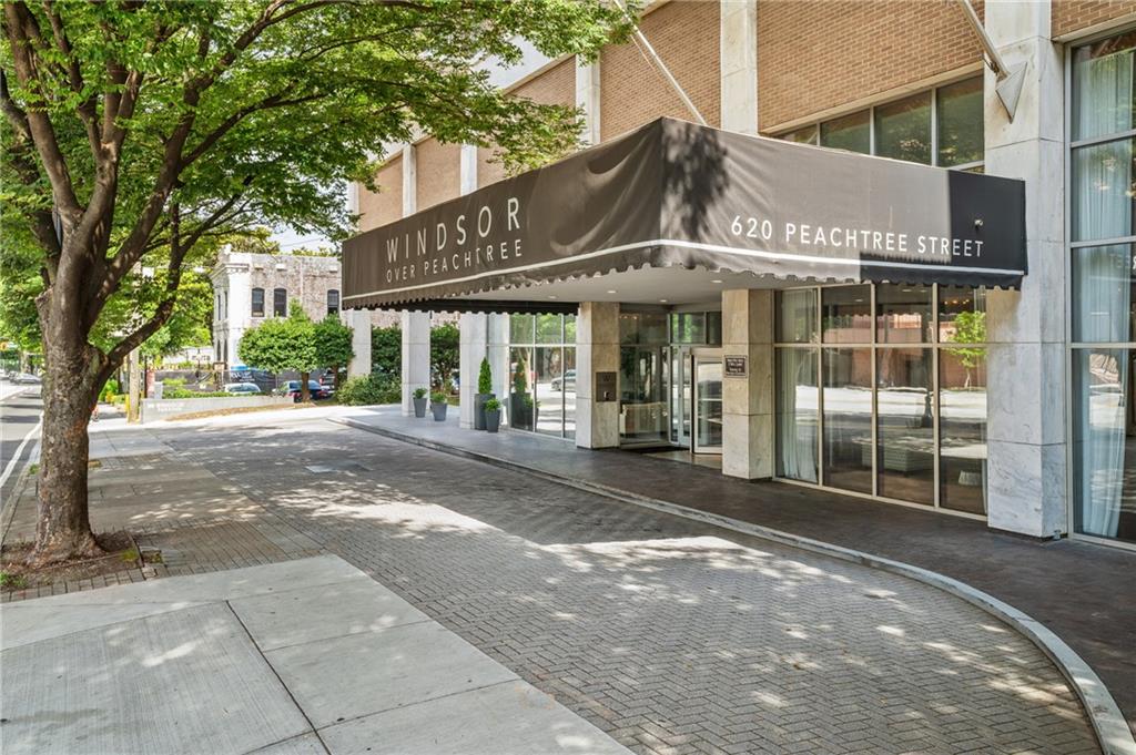 620 Peachtree Street NE Unit 911 — photo