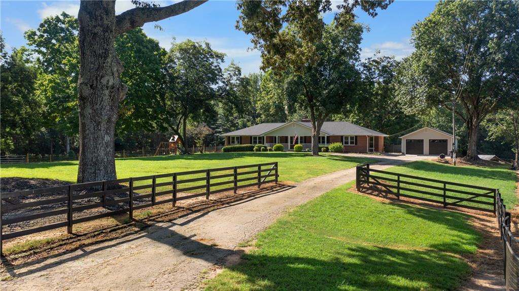 144 Hay Renfroe Drive — photo