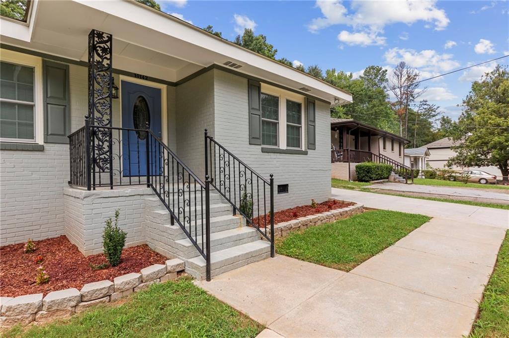 10142 Puckett Street — photo