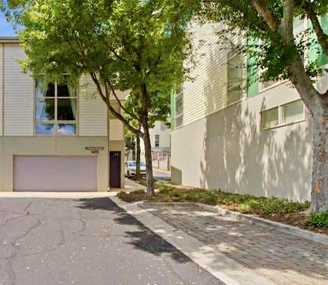 1278 Eames Green NW — photo