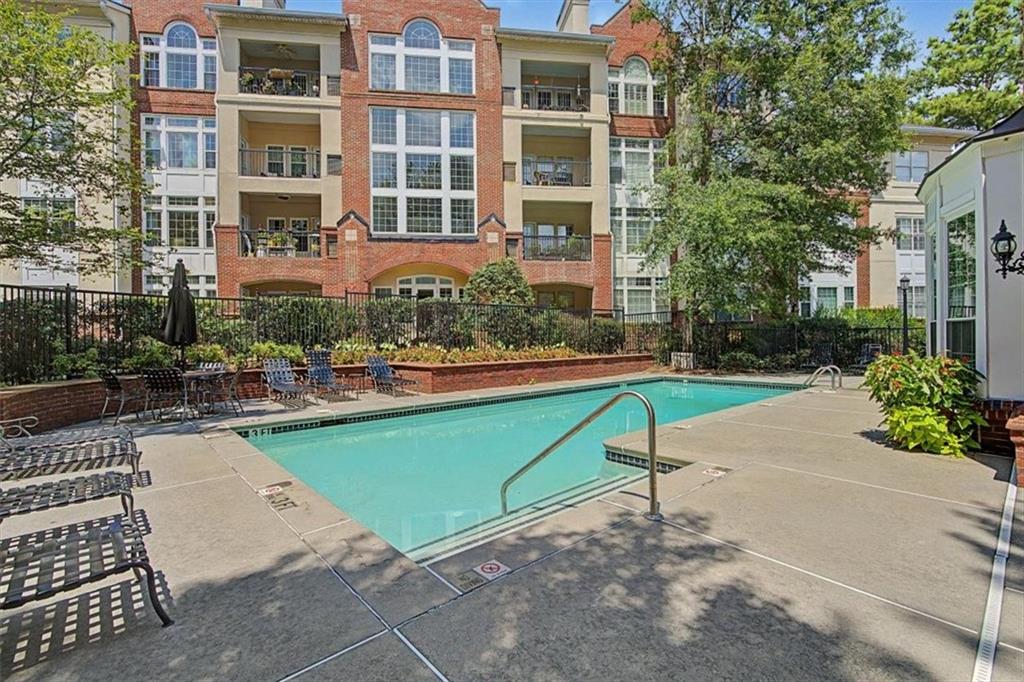 3636 Habersham Road NW Unit 1304 — photo