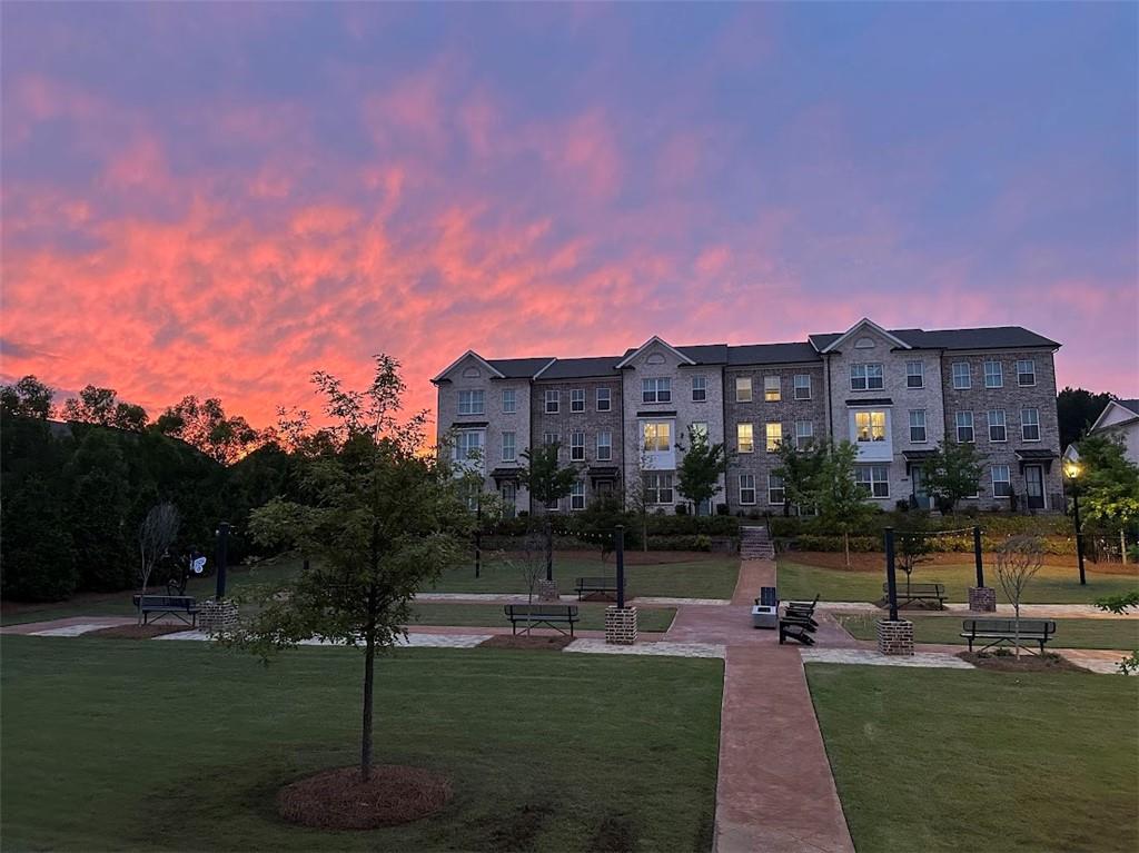 4405 Sims Park Ovlk — photo