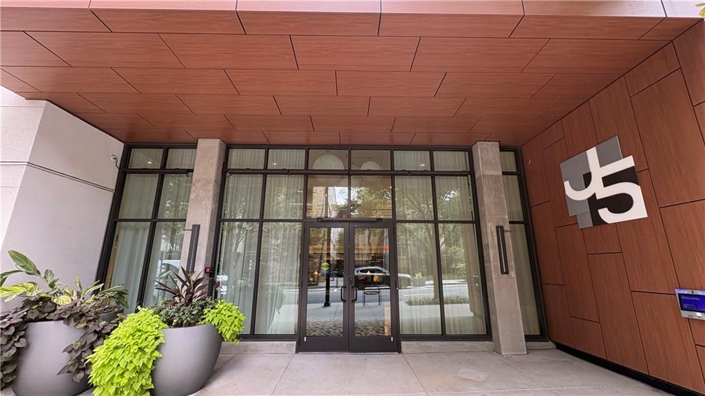 775 Juniper Street NE Unit 210 — photo