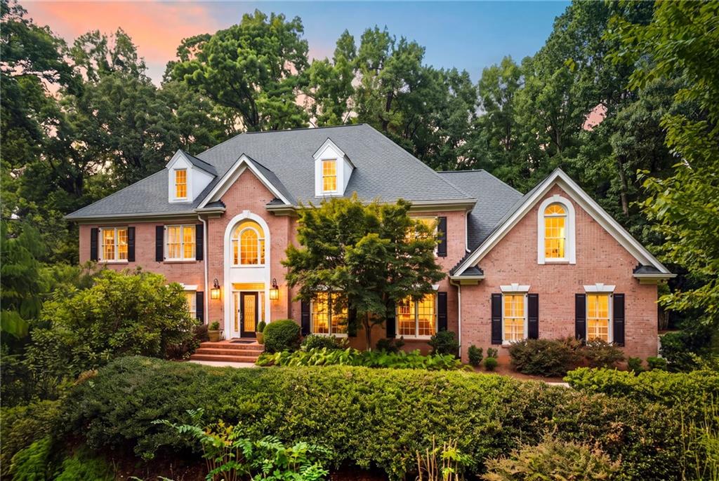 2134 River Cliff Drive — photo