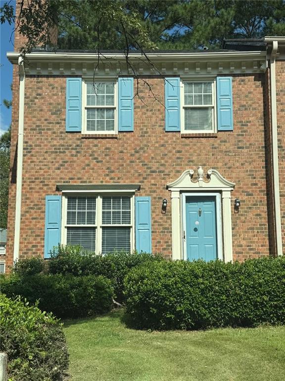 579 Hambrick Square — photo