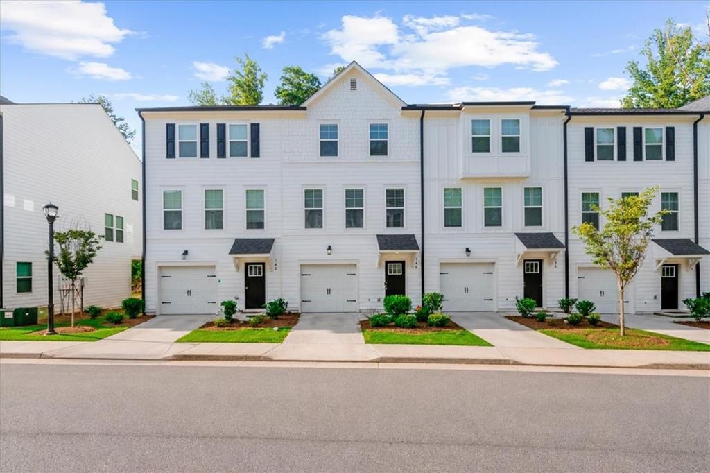 140 Werner Brook Way SW — photo