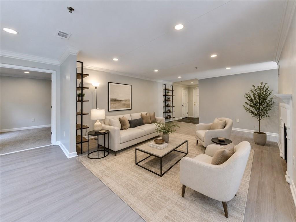 3201 Lenox Road NE Unit 19 — photo