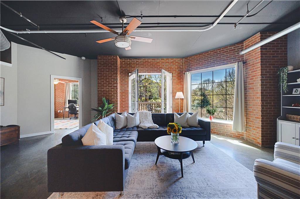 395 Central Park Place NE Unit 210 — photo