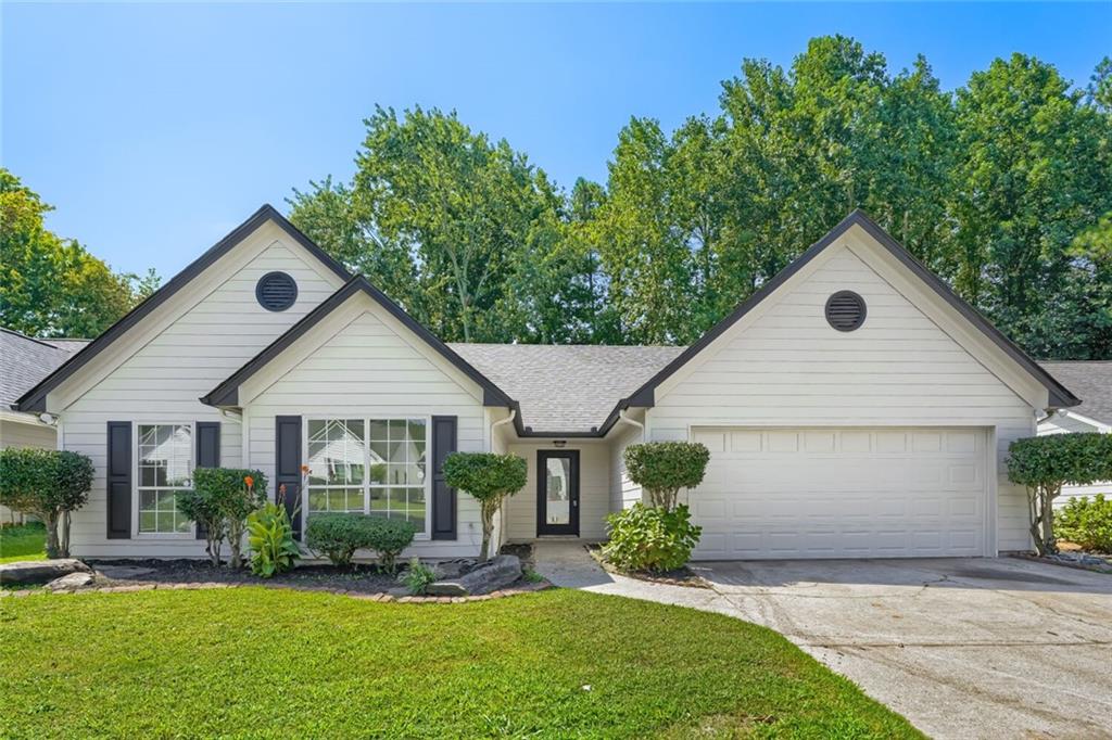 1090 Avalon Drive — photo