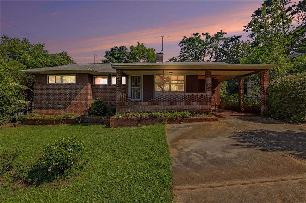 3370 Homera Place — photo