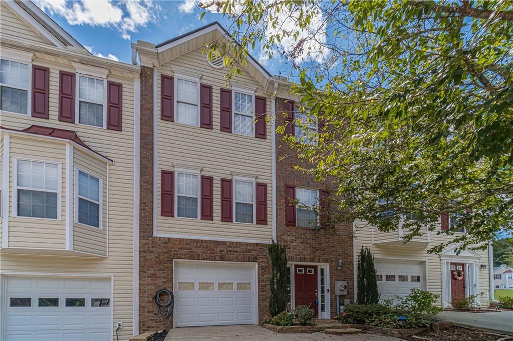 4712 Poplar Ridge Court — photo