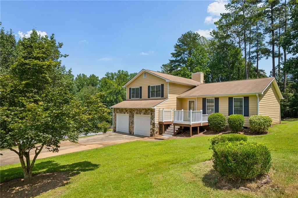 4390 Valley Brook Lane — photo
