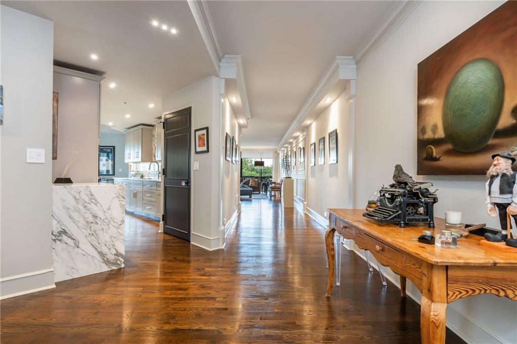 2660 Peachtree Road NW Unit 12C — photo