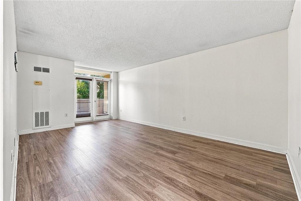 375 Ralph Mcgill Boulevard NE Unit 401 — photo