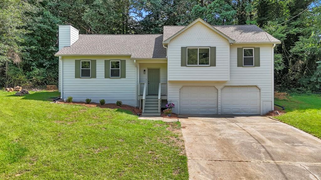 1006 Pinetree Court — photo